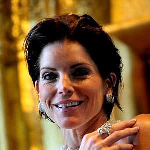 Lesli Kay