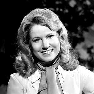 Leslie Charleson