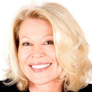 Leslie Easterbrook