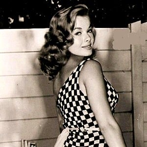 Leslie Parrish
