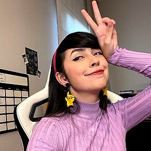 Leticia Shirakiin