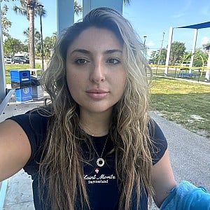 Lexis Deanna