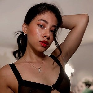 Leyla Grey