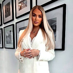 Lia Hoff