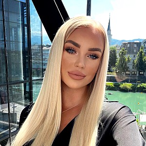 Lia Hoff