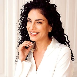 Lia Manzur