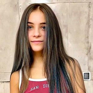 Lia Niya
