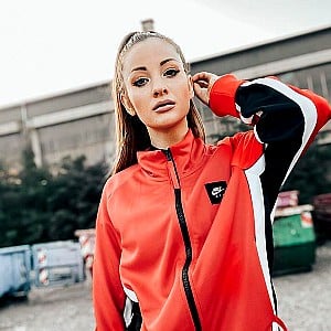 Liah Lou