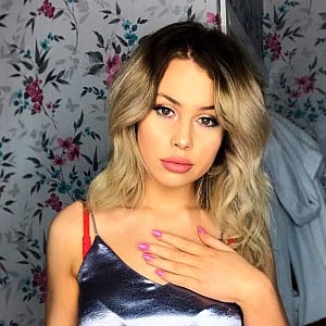 Liana Jade Brooker