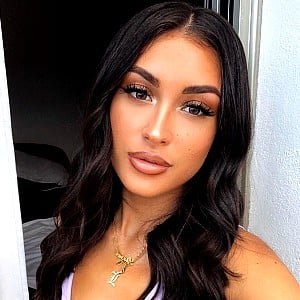 Liana Reyna