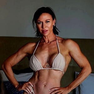 Liesl Damstra