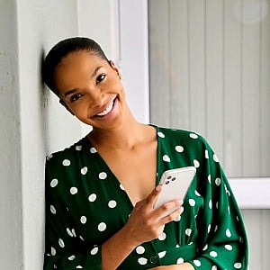 Liesl Laurie