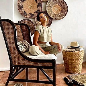 Liesl Laurie
