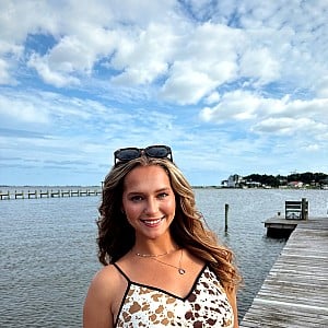 Lilly Edwards