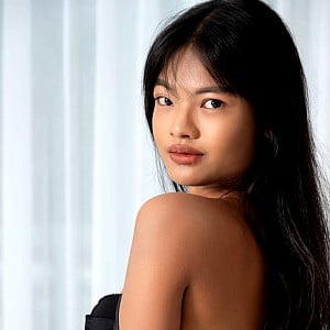 Lilly Narak