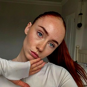 Lily Holt