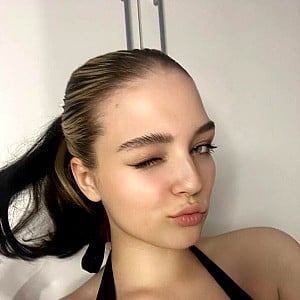 Lily Smith