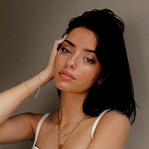 Lily Weber