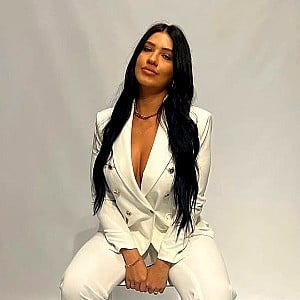 Linda Catalina