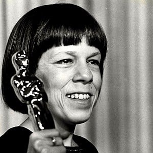 Linda Hunt