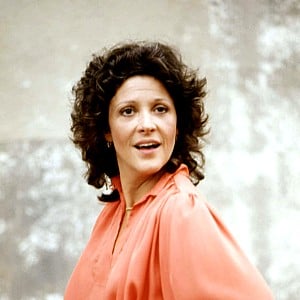 Linda Lavin