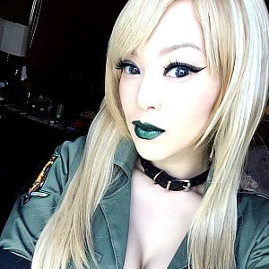 Linda Le