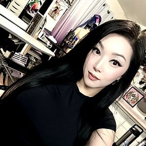 Linda Le