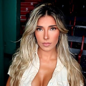 Linda Marie (Instagram)