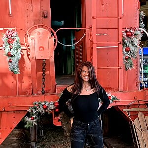 Linda Steele