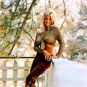 Linda Vaughn