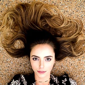 Lindsay Foster
