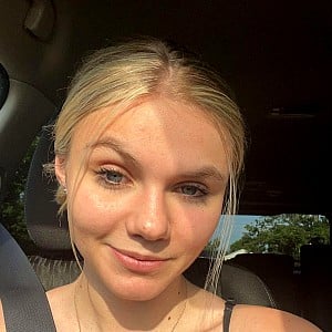 Lindsay Kaine