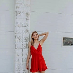Lindsay Krause