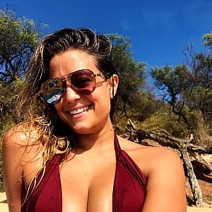 Lindsay Lou