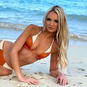 Lindsay Lynch