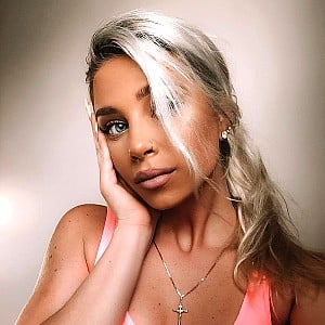 Lindsay Straka
