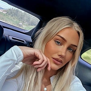 Linny Nova