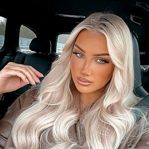Linny Nova