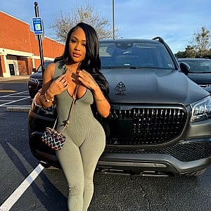 Lira Galore