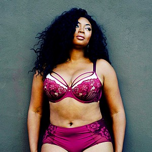 Liris Crosse