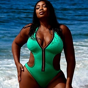 Liris Crosse