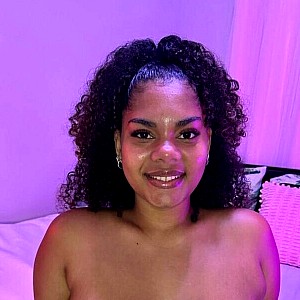 LiveLoveAdaya