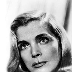 Lizabeth Scott