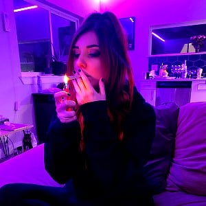 Lizzi Blake