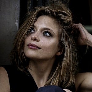 Lizzie Brochere