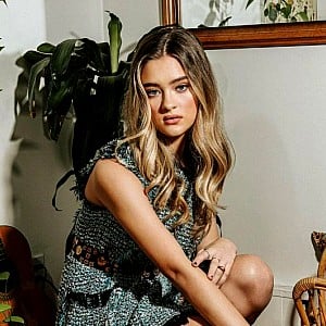 Lizzy Greene