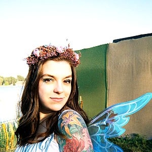 Lizzy Jones
