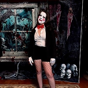 Lizzy Jones