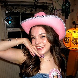 Lizzy Jones