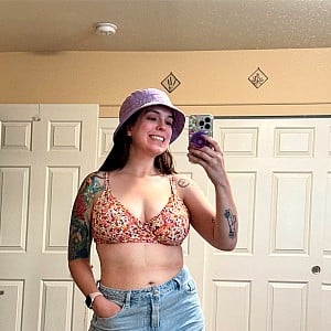 Lizzy Jones